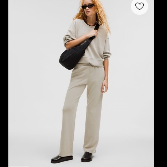 Lululemon Women’s Softstreme High-Rise Pant *Short - Riverstone - Size 4 - Picture 2 of 11